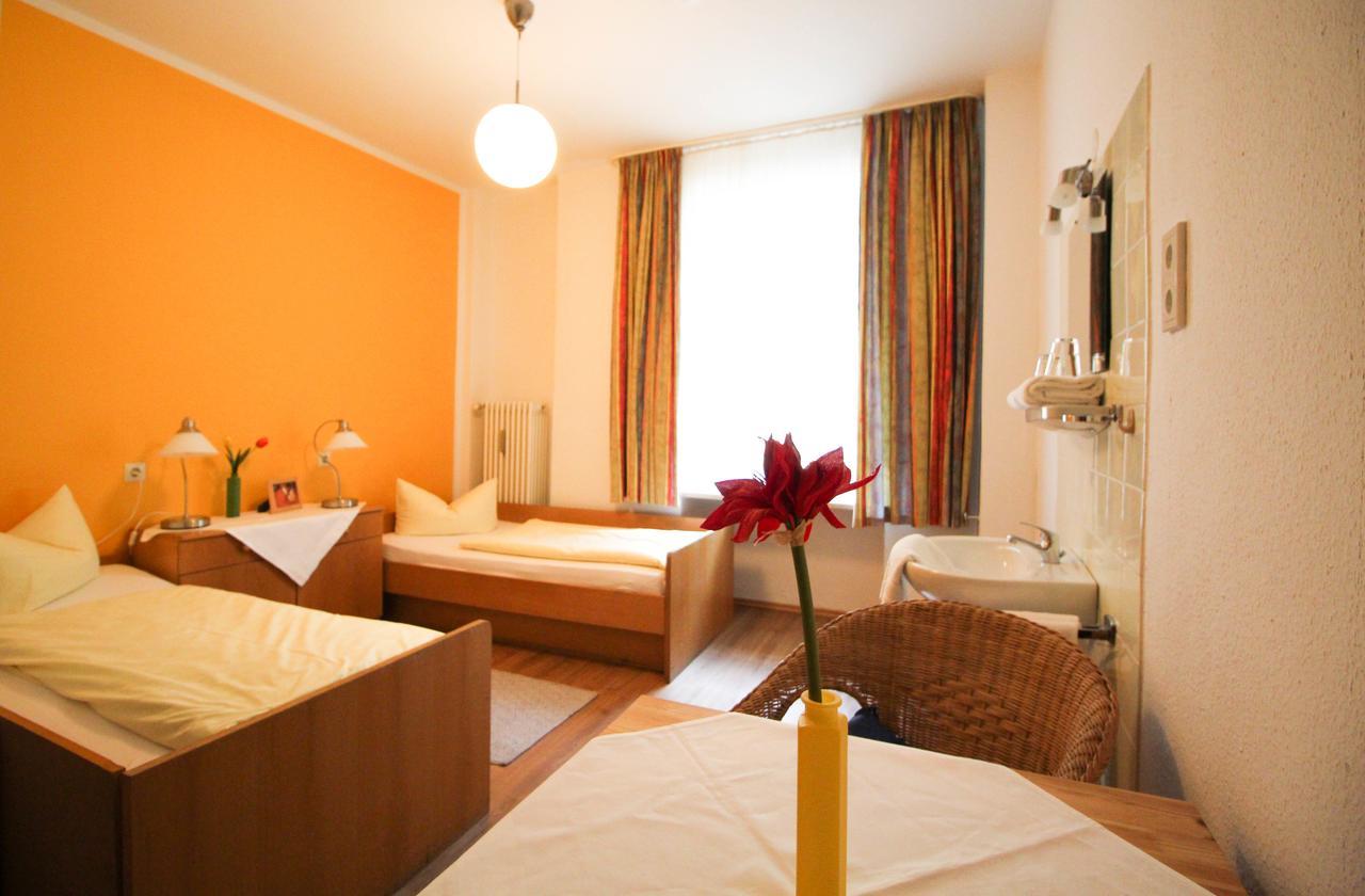 Standard Double Room,510427578:JPEG